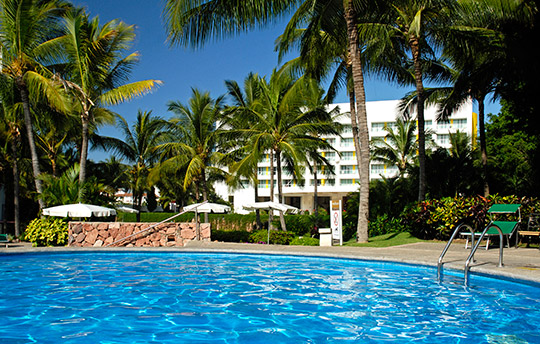 Vidanta-puerto-vallarta-mayan-palace-pools